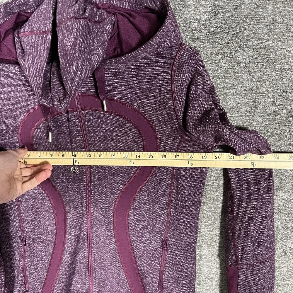 lululemon athletica attached logos